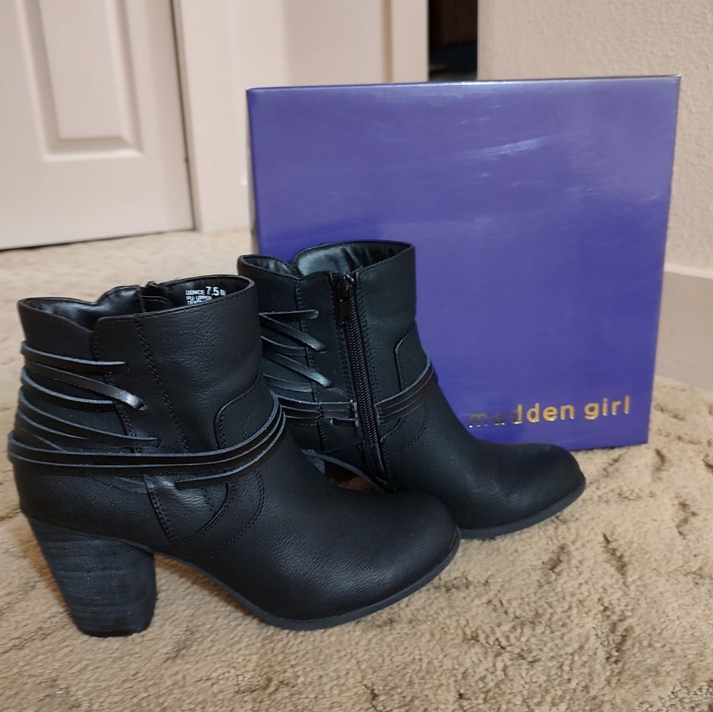 Madden girl womans bootie
